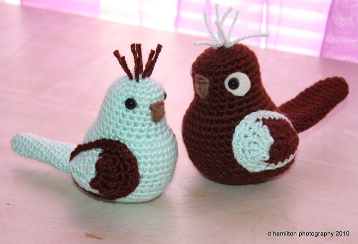 Amigurumi bird