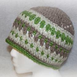Diamonds and stripes crochet beanie